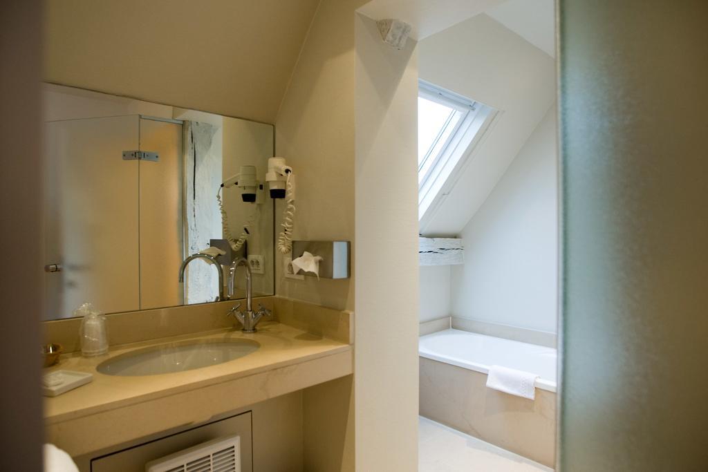 Hotel Le Clos Des Recollets Durbuy Eksteriør bilde